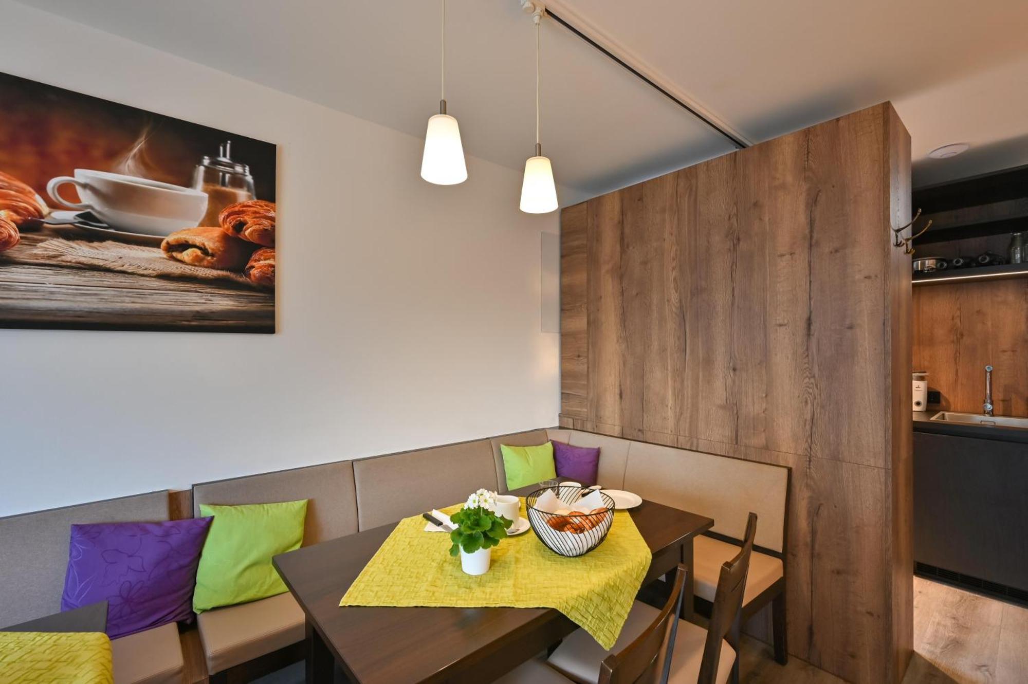 Hotel Gaestehaus Stock Zimmer Baeumle FDH 외부 사진