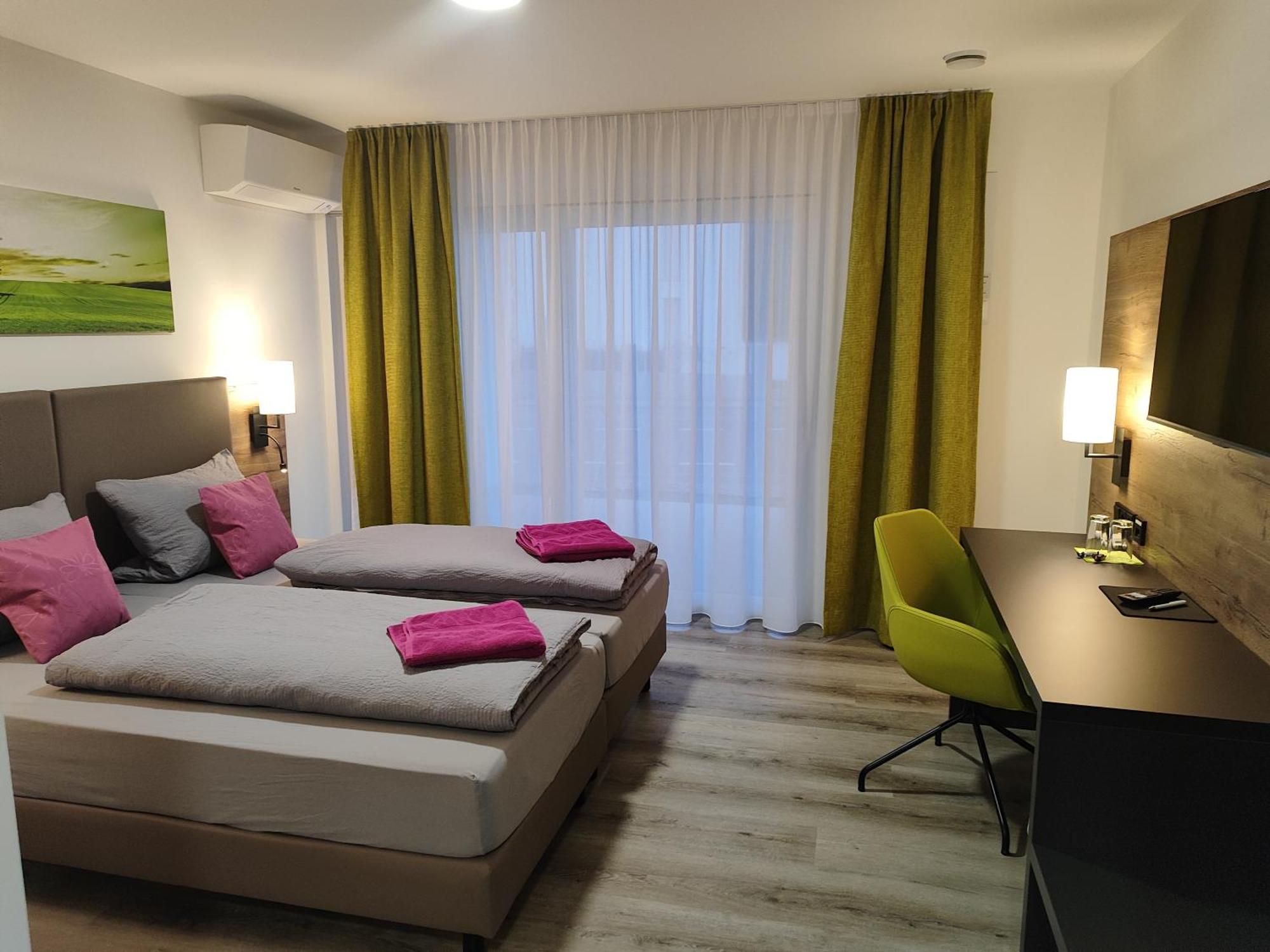 Hotel Gaestehaus Stock Zimmer Baeumle FDH 외부 사진